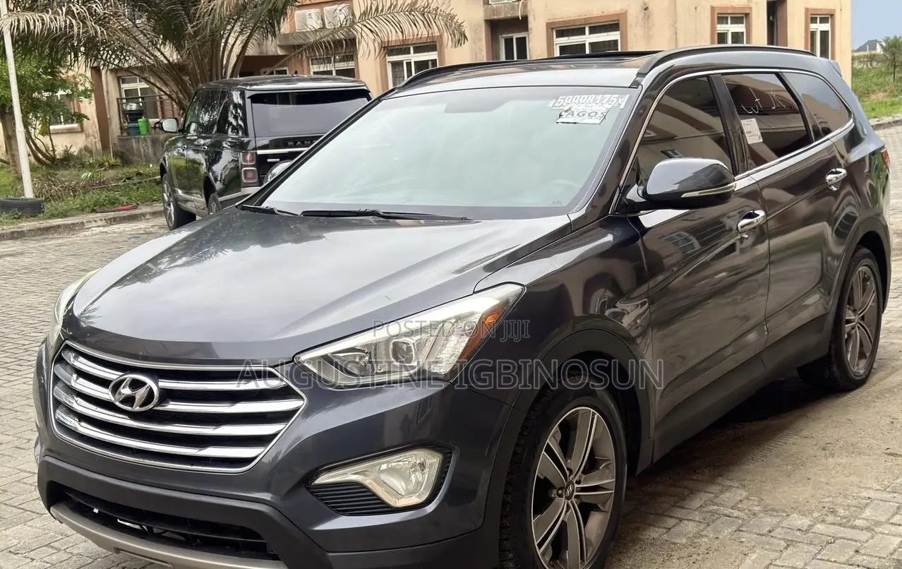 Hyundai Santa Fe 2014 Gray