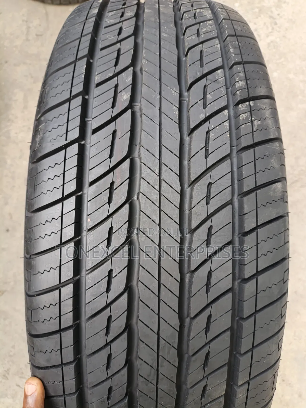 235/55/20 Uniroyal Tires