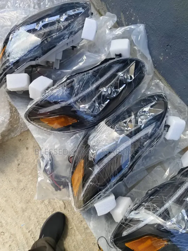 Head Lamp Corolla 03 05 Led 3 Touch Available