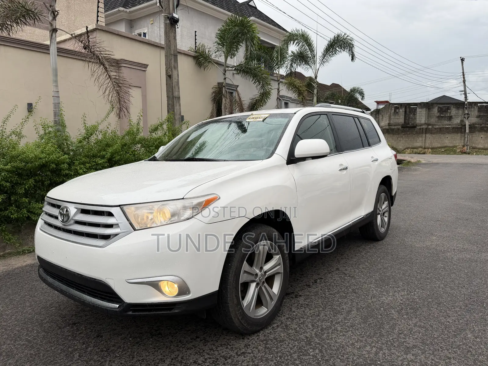 Toyota Highlander Limited 3.5l 4WD 2013 White