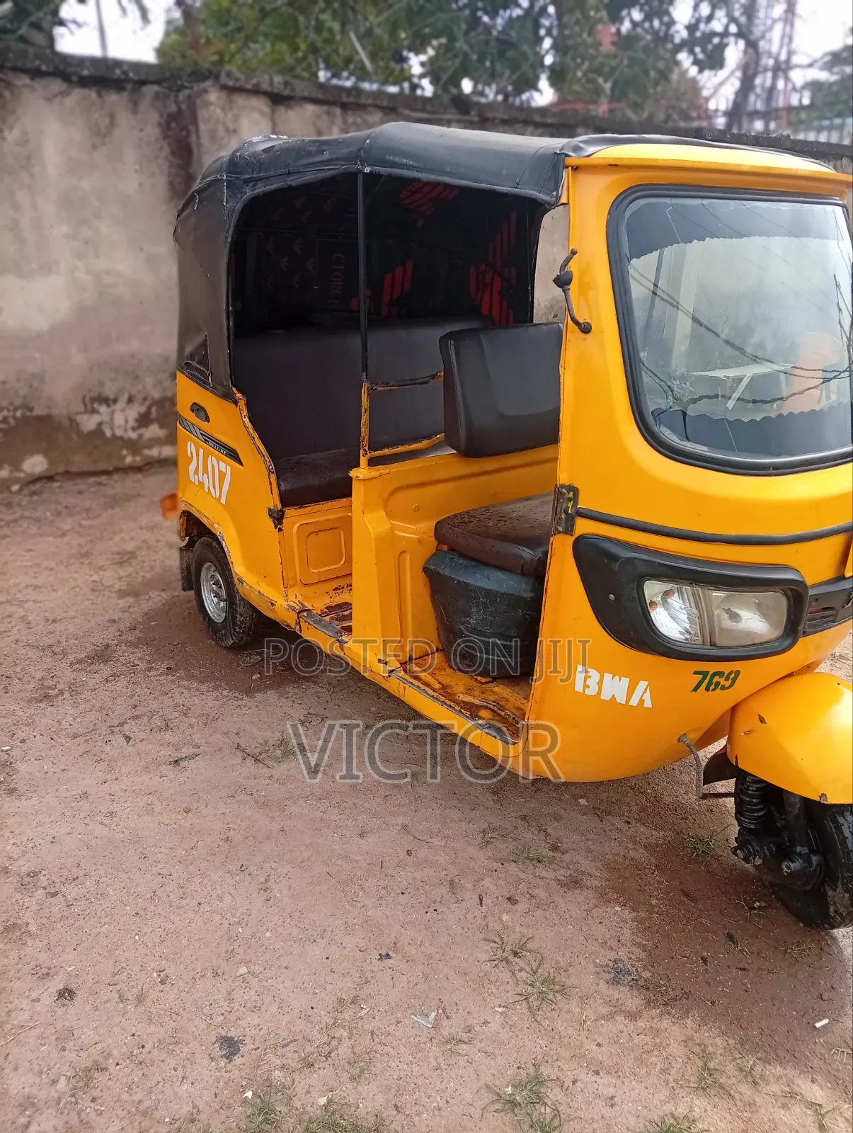 TVS King Deluxe Plus iTouch Start 2023 Yellow