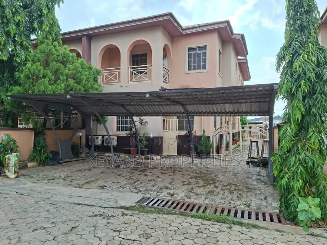 Furnished 4bdrm Apartment in Mabushi for rent