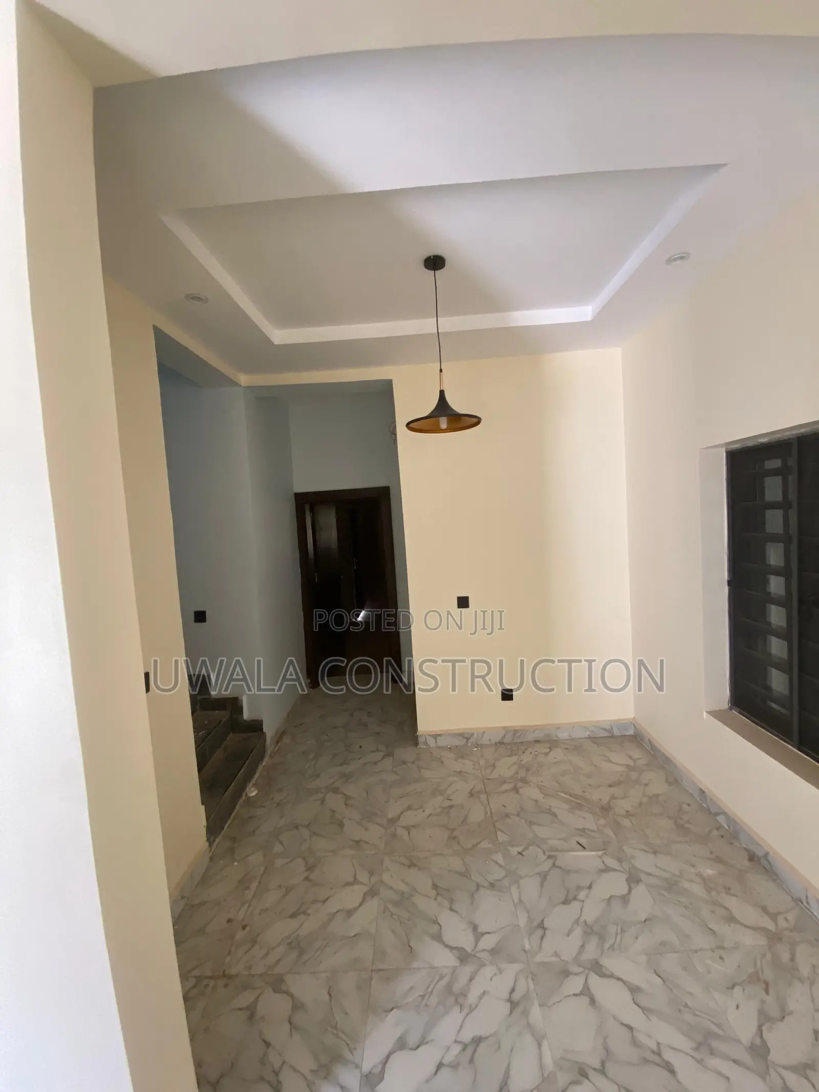 4bdrm Townhouse/Terrace in Gaduwa for sale