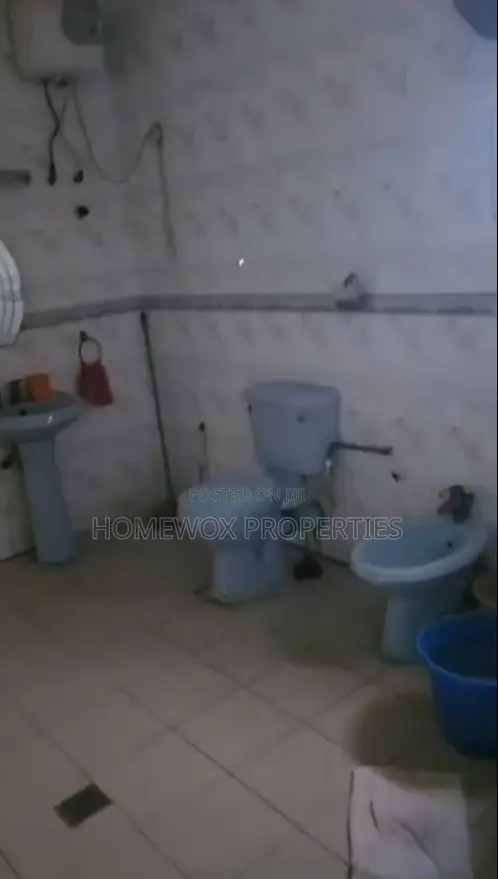 Furnished 7bdrm Duplex in Green Estate for sale