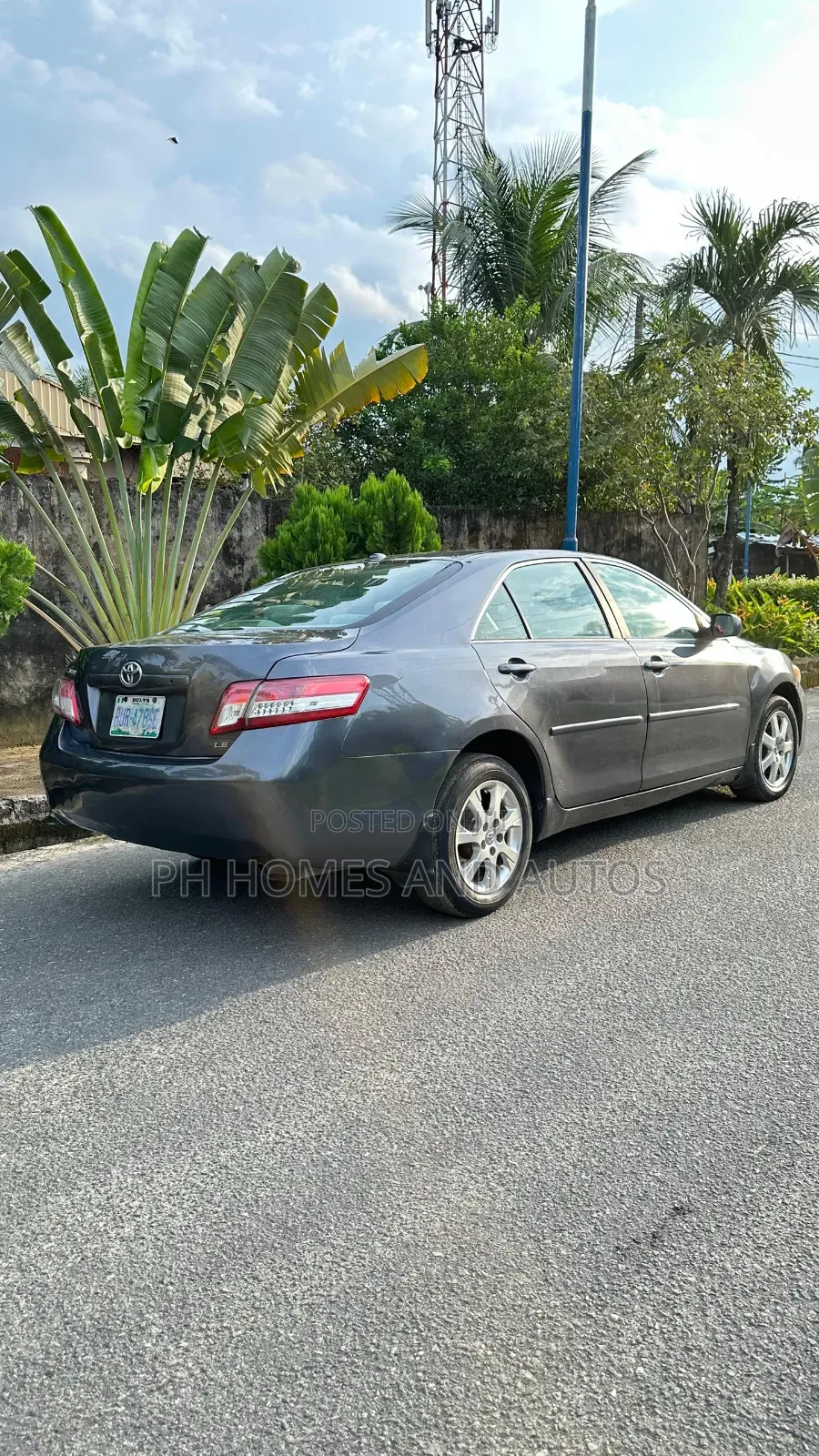 Toyota Camry 2010 Gray