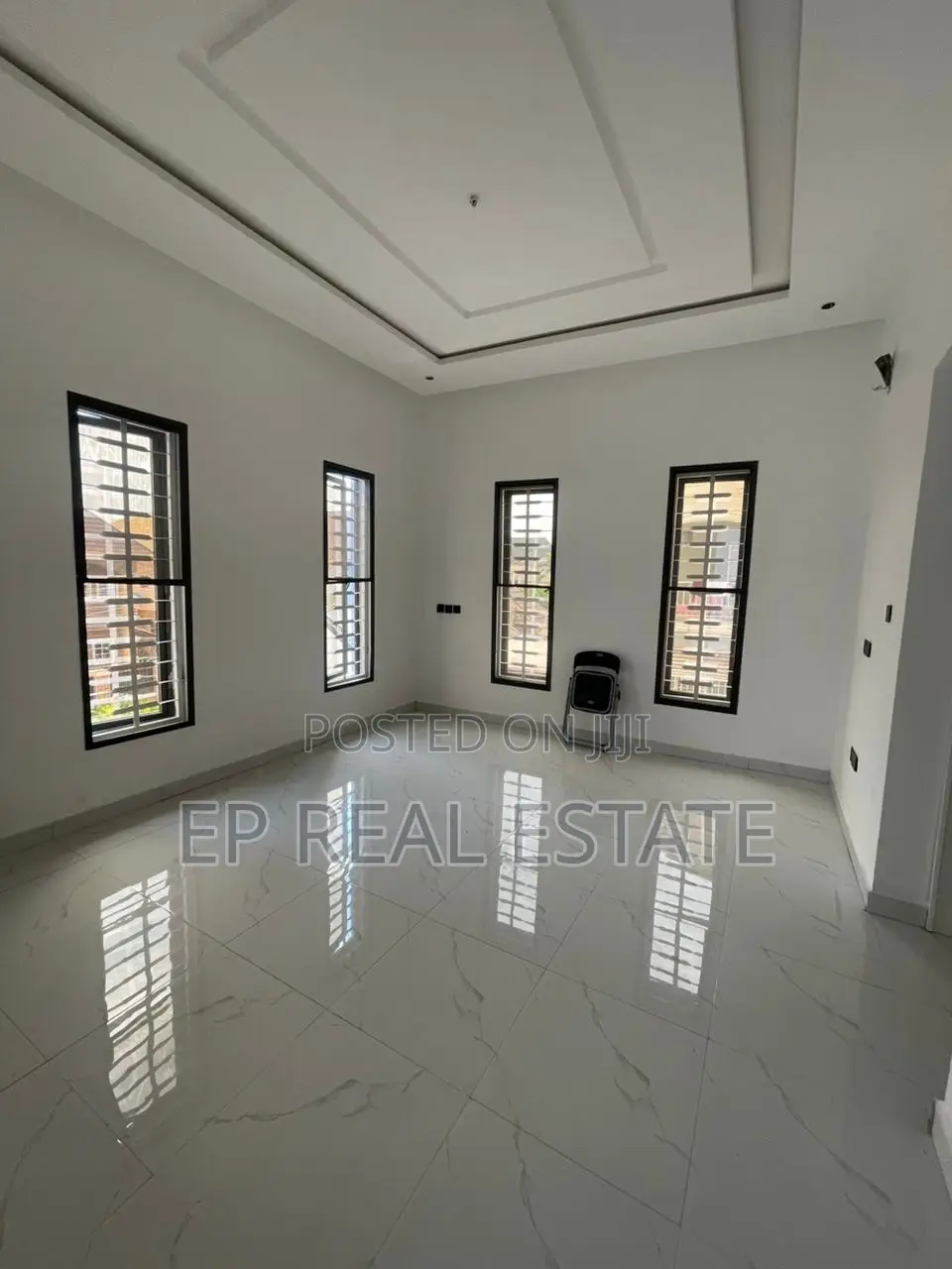 5bdrm Duplex in Apo Resettlement for sale