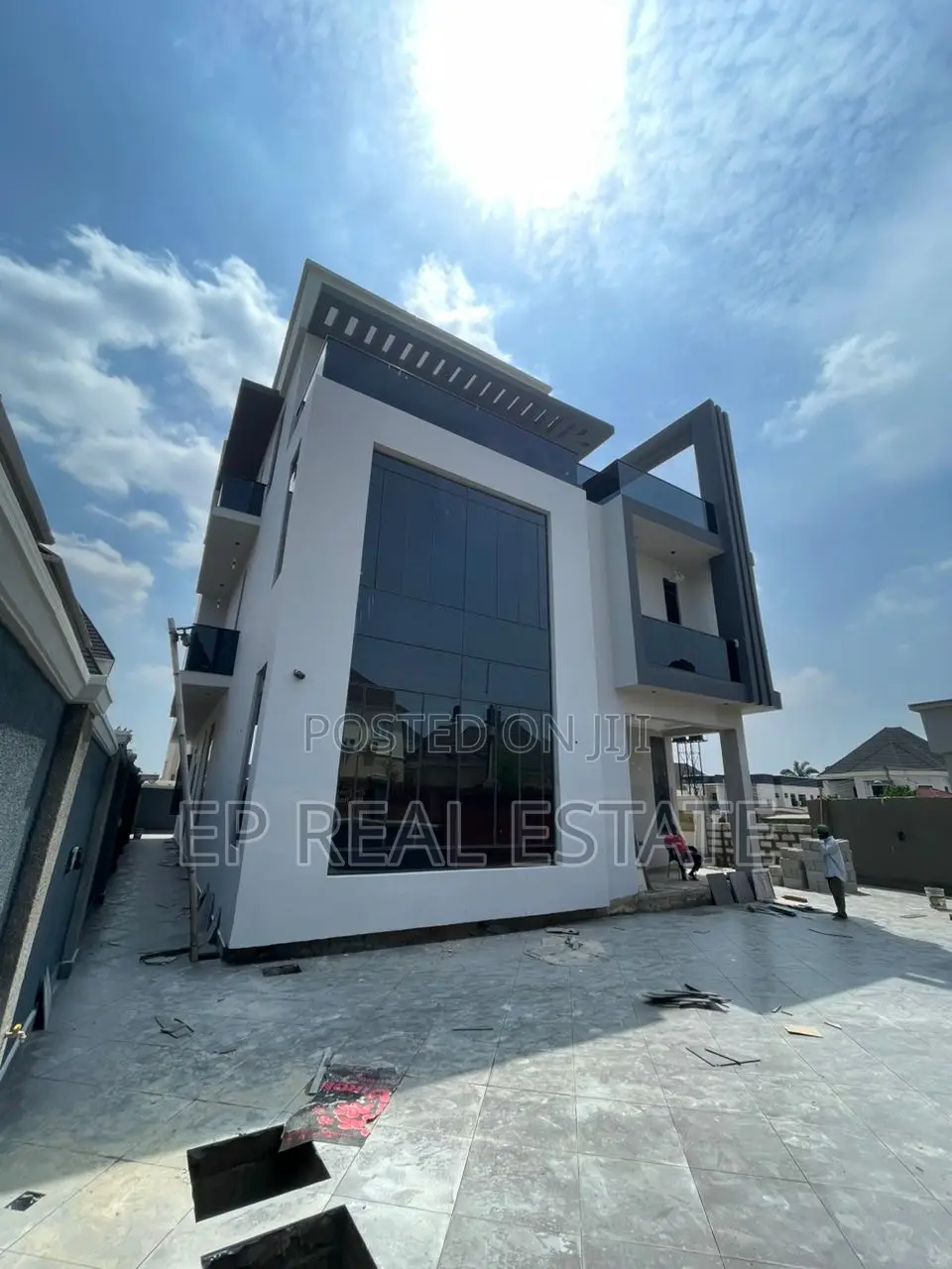 5bdrm Duplex in Apo Resettlement for sale