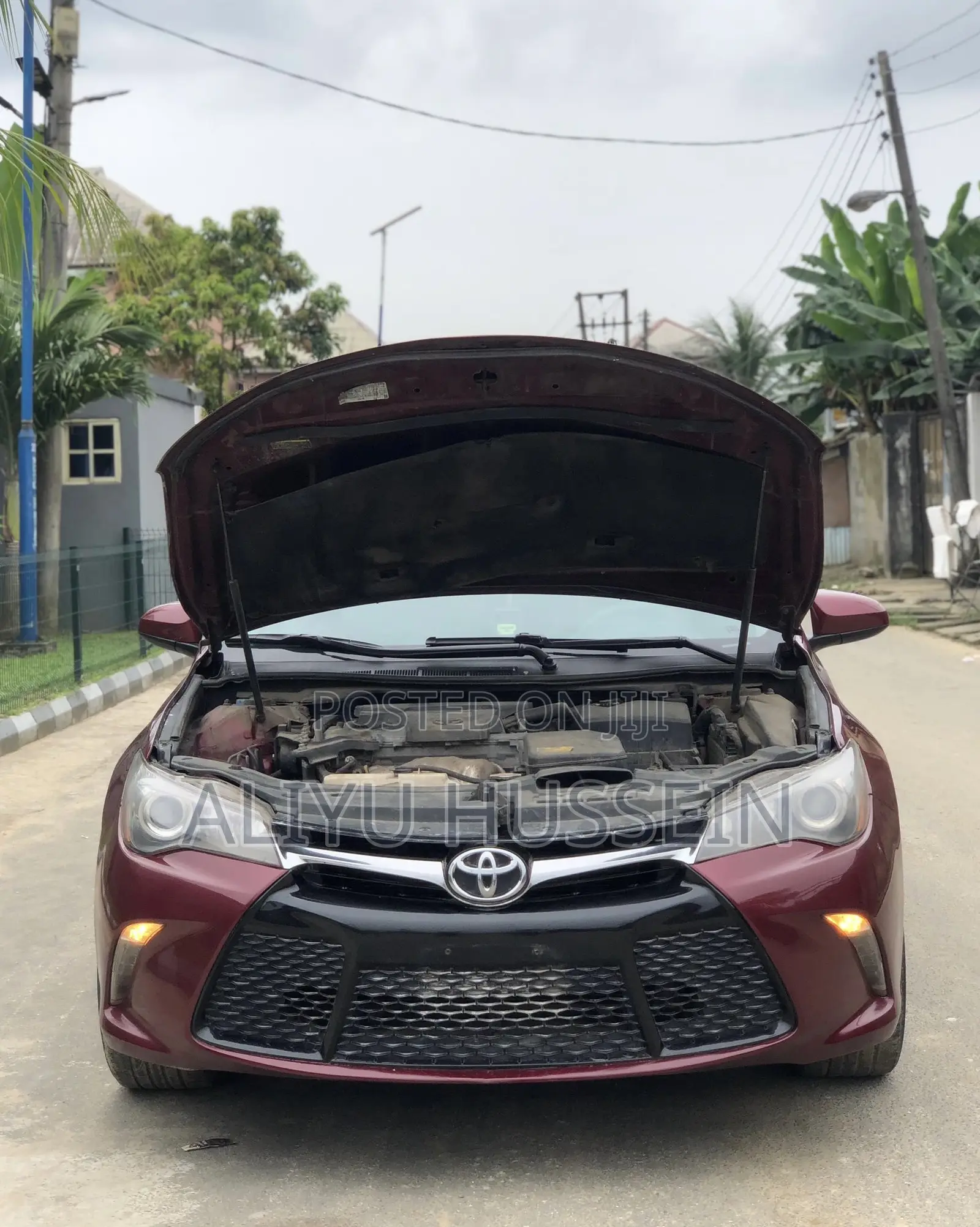 Toyota Camry 2016 Burgundy