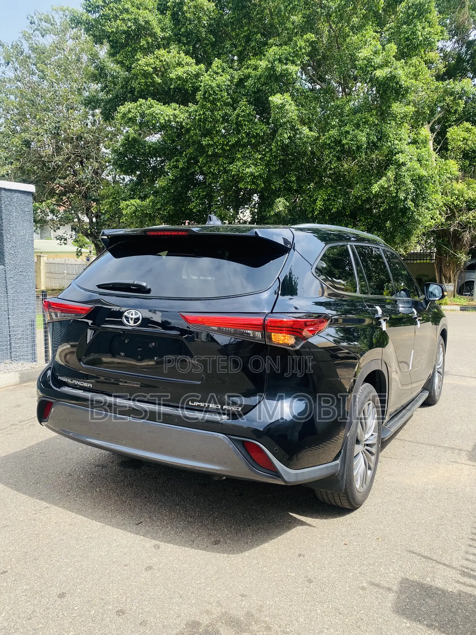 Toyota Highlander Limited 2022 Black