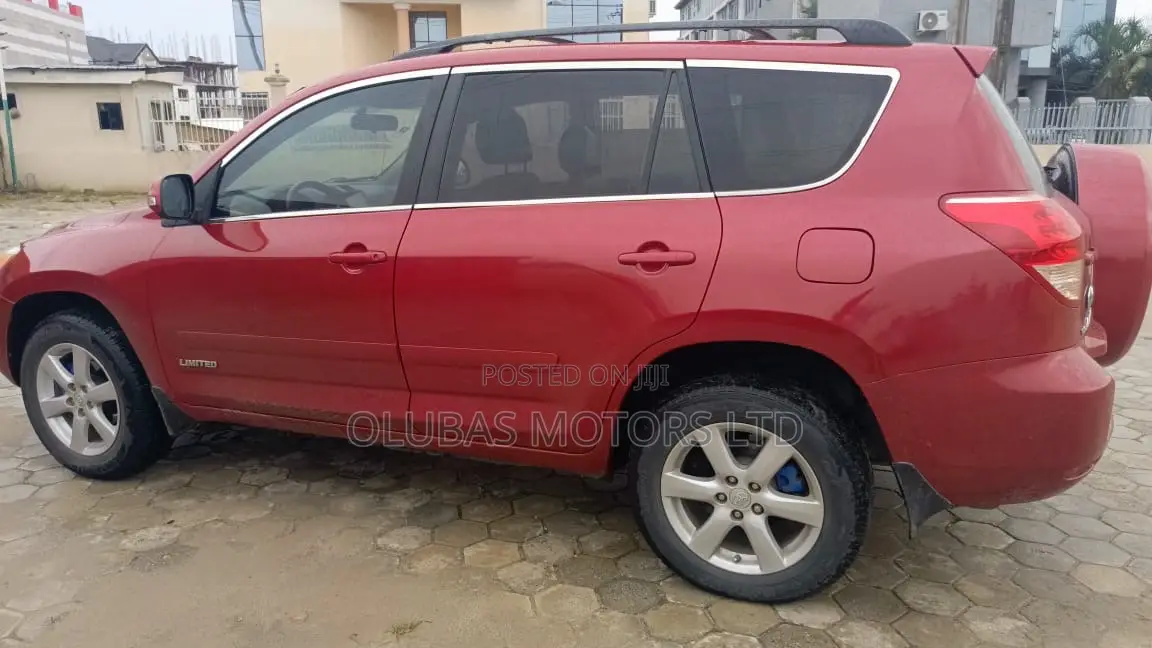 Toyota RAV4 2008 Red