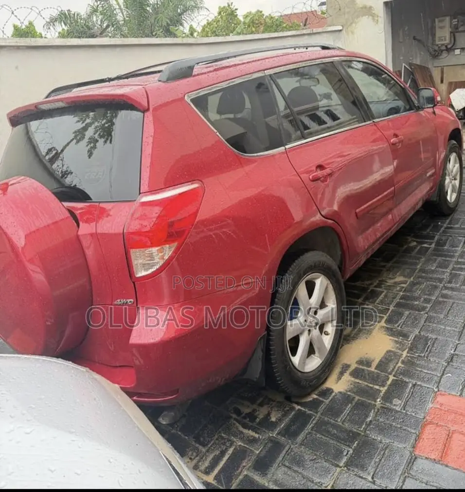 Toyota RAV4 2008 Red