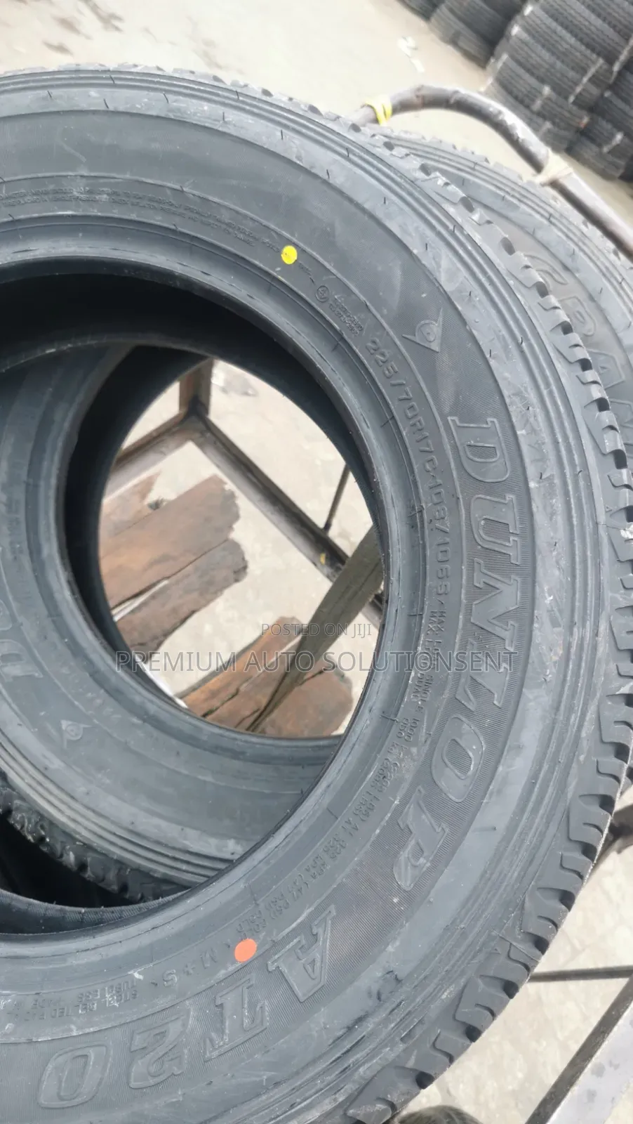 Brand New 225/70r17 Dunlop