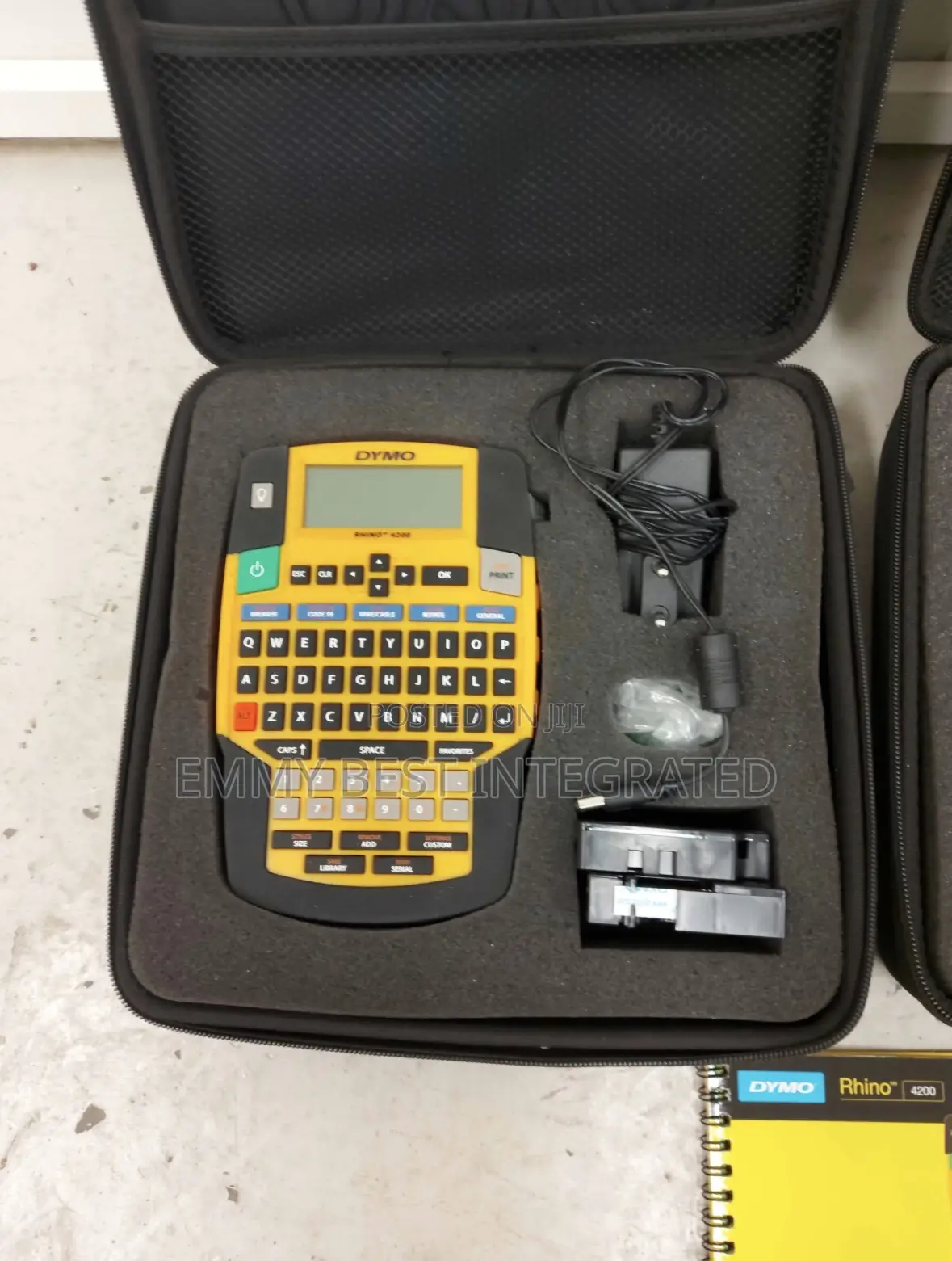 Dymo Rhino 4200 Industrial Label Maker Kit
