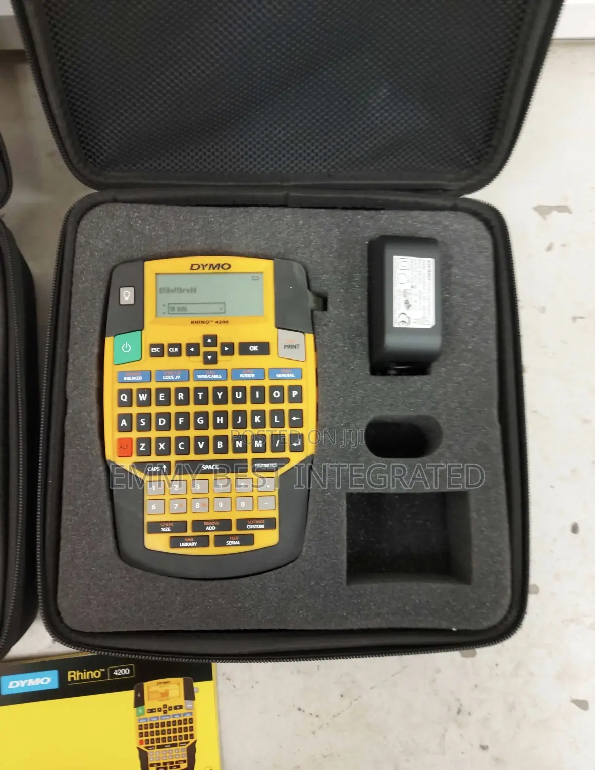 Dymo Rhino 4200 Industrial Label Maker Kit