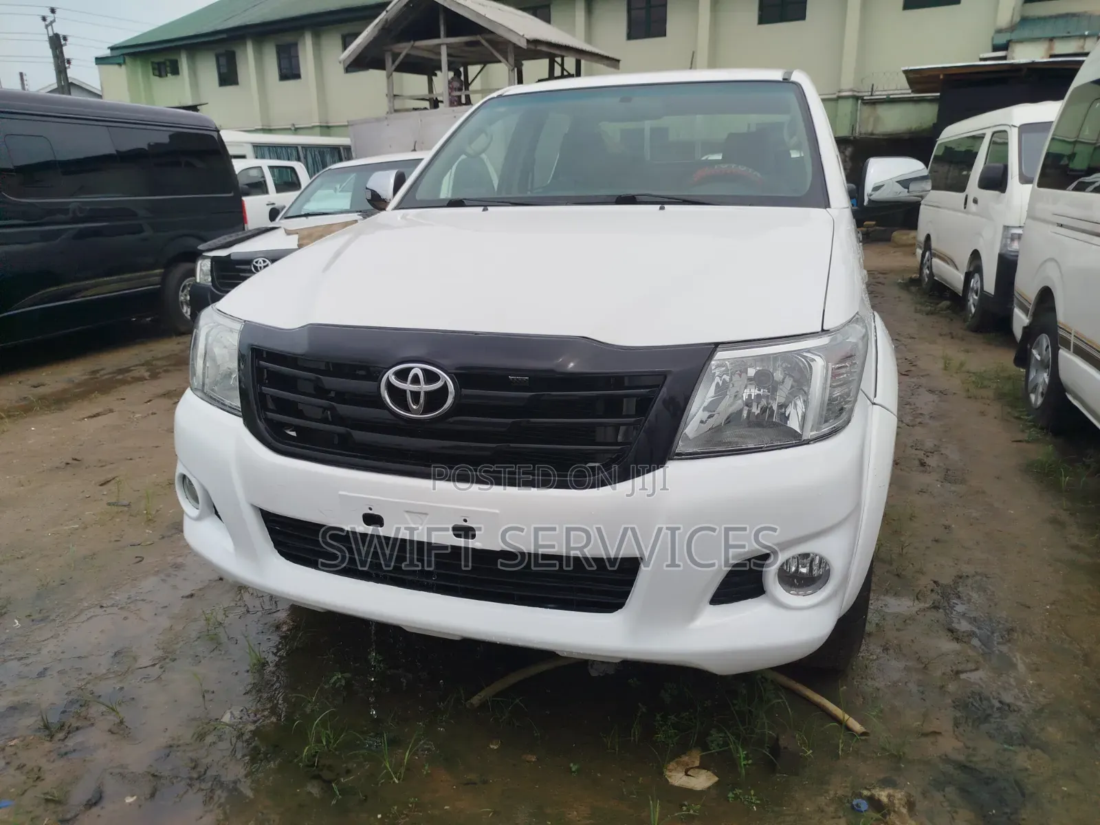 Toyota Hilux 2014 White