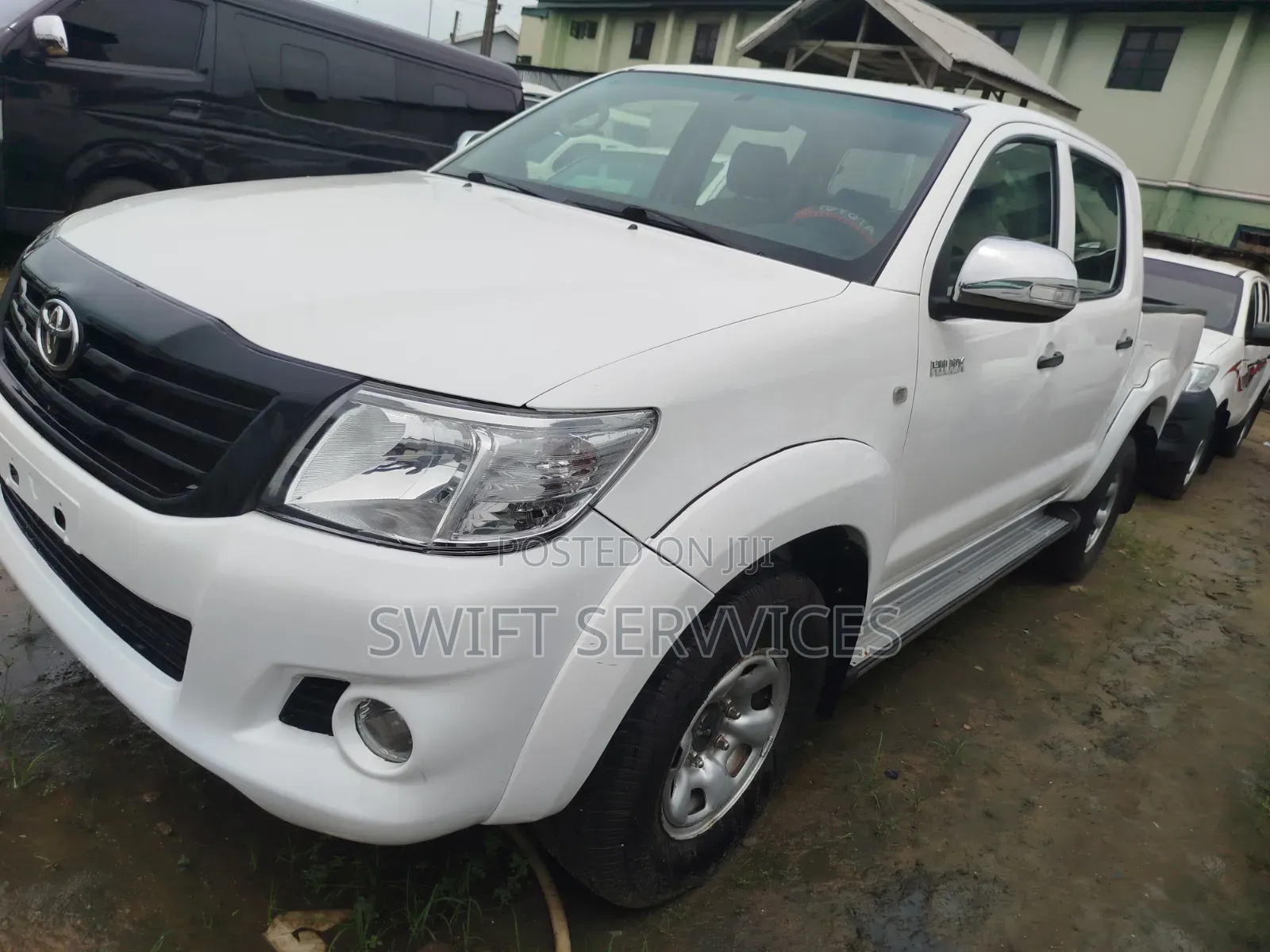 Toyota Hilux 2014 White