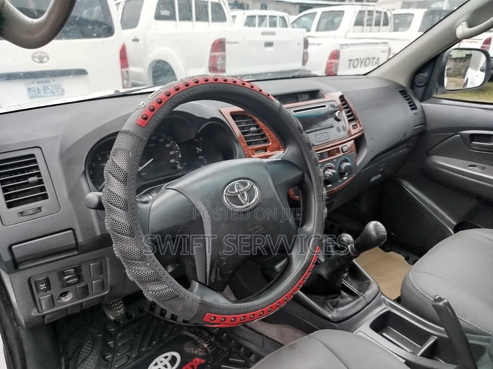 Toyota Hilux 2014 White