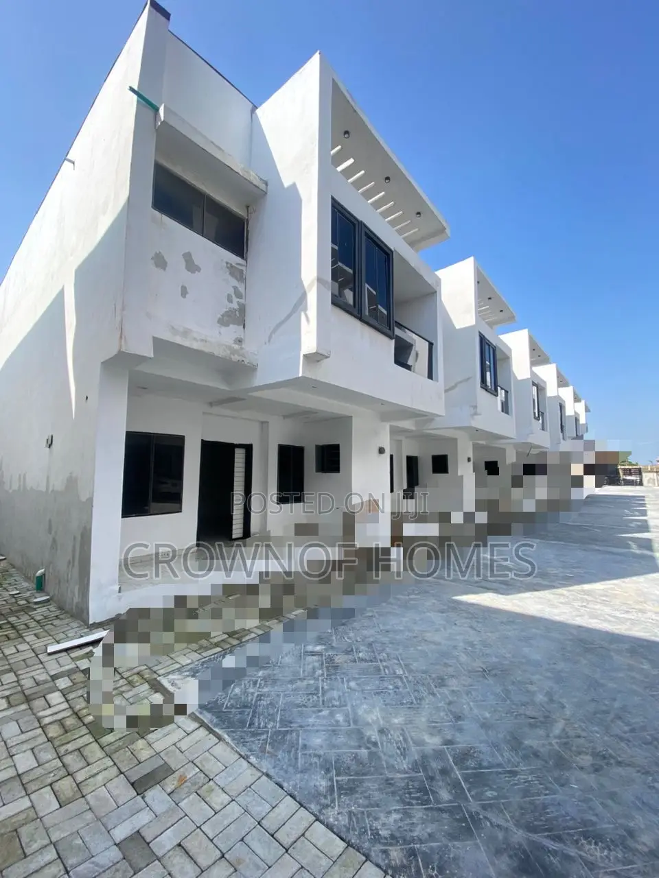 4bdrm Duplex in Jakande for sale