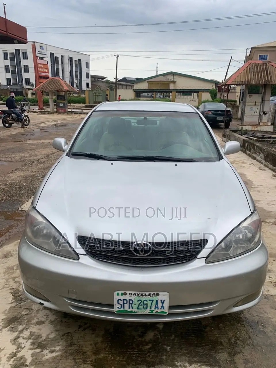 Toyota Camry LE 4dr Sedan (2.4L 4cyl 4A) 2004 Silver