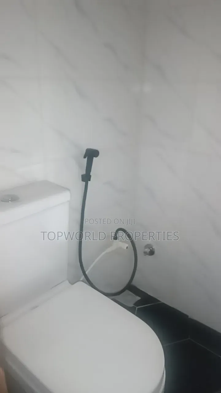 3bdrm Duplex in Maplewood Estate Oko for sale