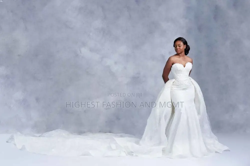 Strapless, Sweetheart Neckline, 2-in-1 Dress.