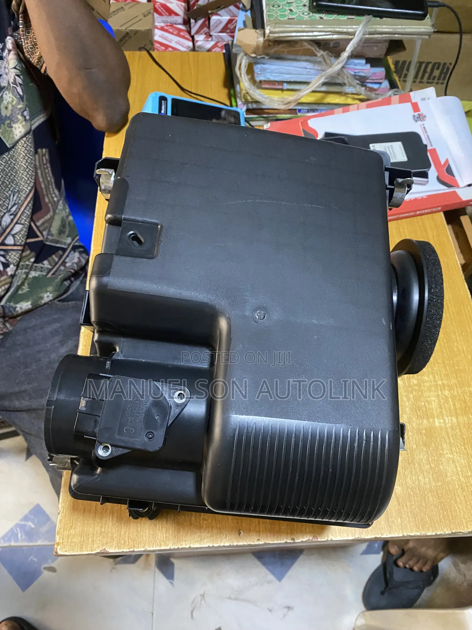 Air Filter Casing Box for Hilux,Hiace,Prado,Landcruiser V8 2tr and 5l
