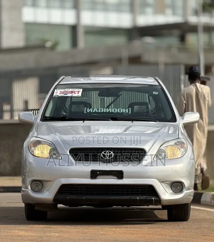 Toyota Matrix 2006 Silver