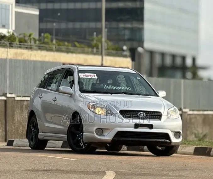 Toyota Matrix 2006 Silver