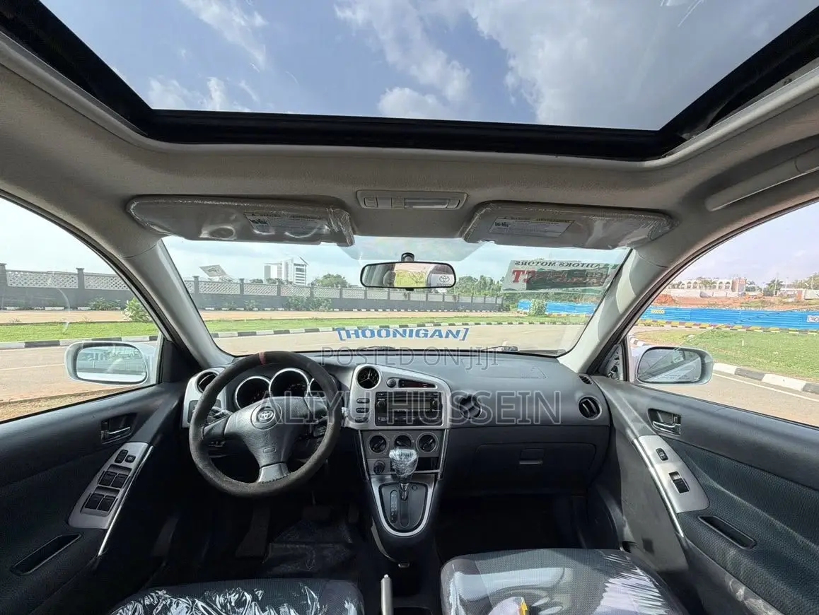 Toyota Matrix 2006 Silver