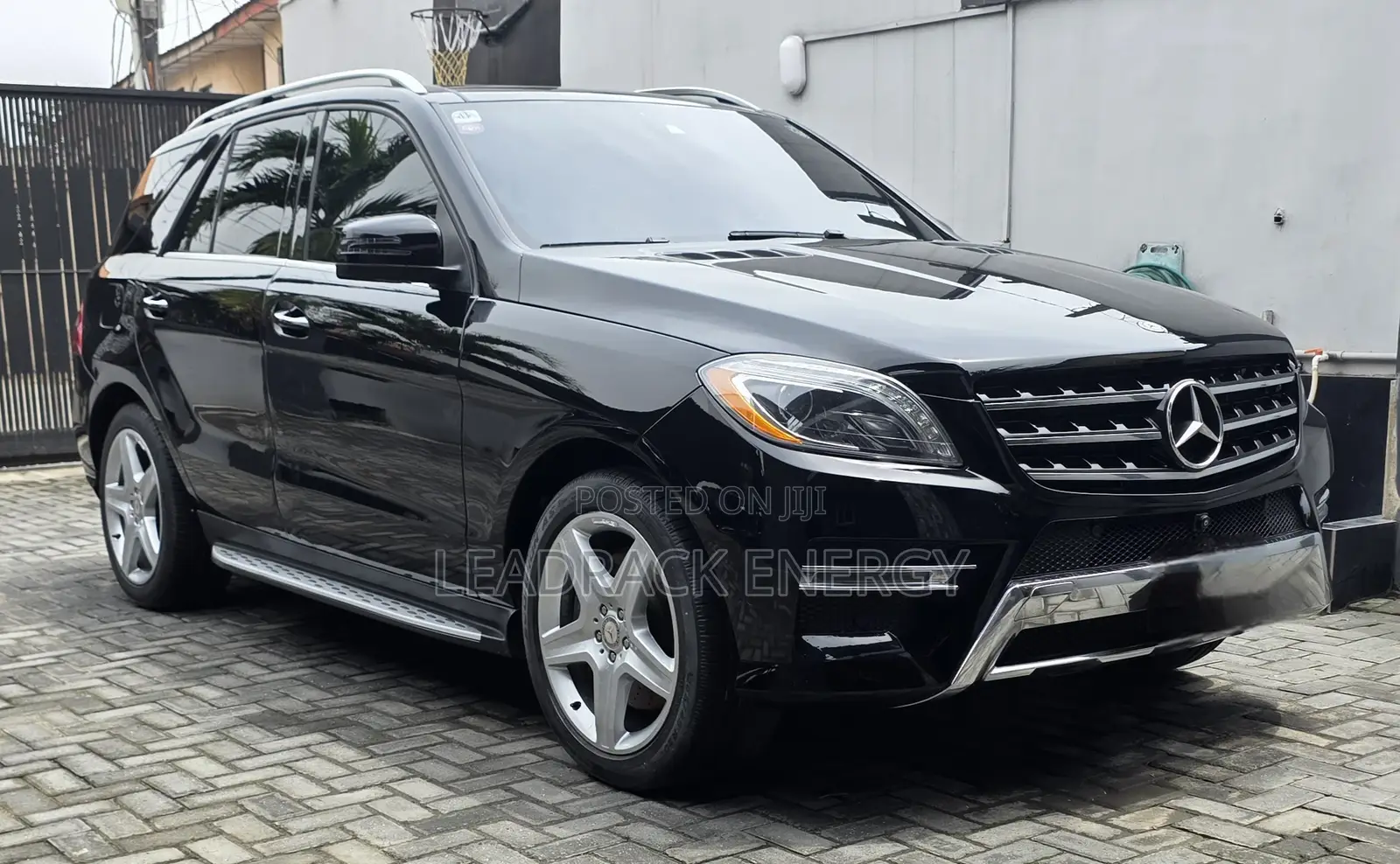 Mercedes-Benz M Class ML400 4MATIC 4dr SUV AWD (3.0L 6cyl Turbo 7A)