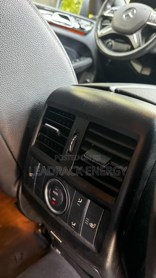 Mercedes-Benz M Class ML400 4MATIC 4dr SUV AWD (3.0L 6cyl Turbo 7A)