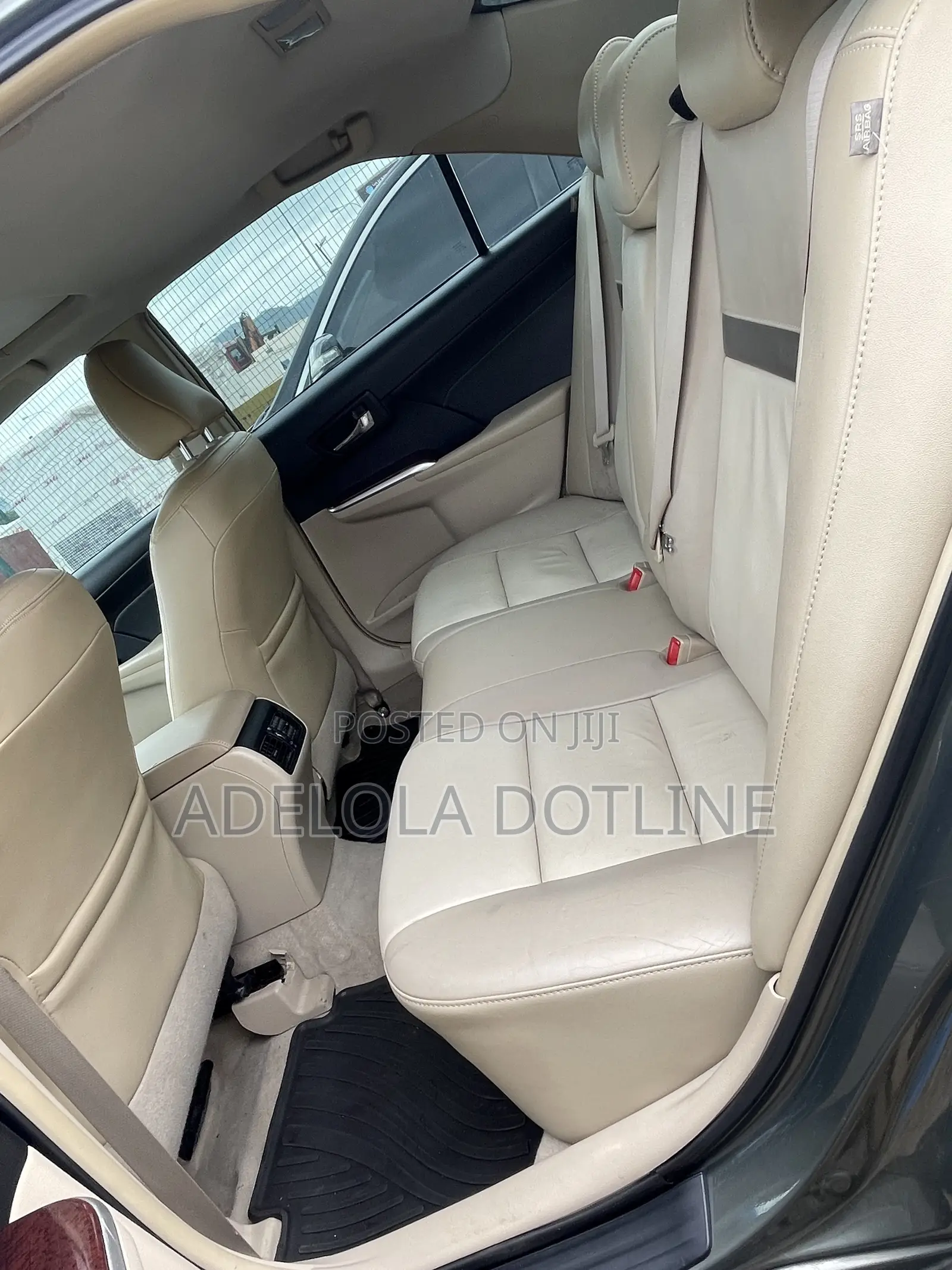 Toyota Camry XLE V6 4dr Sedan (3.5L 6cyl 6A) 2013 Gray