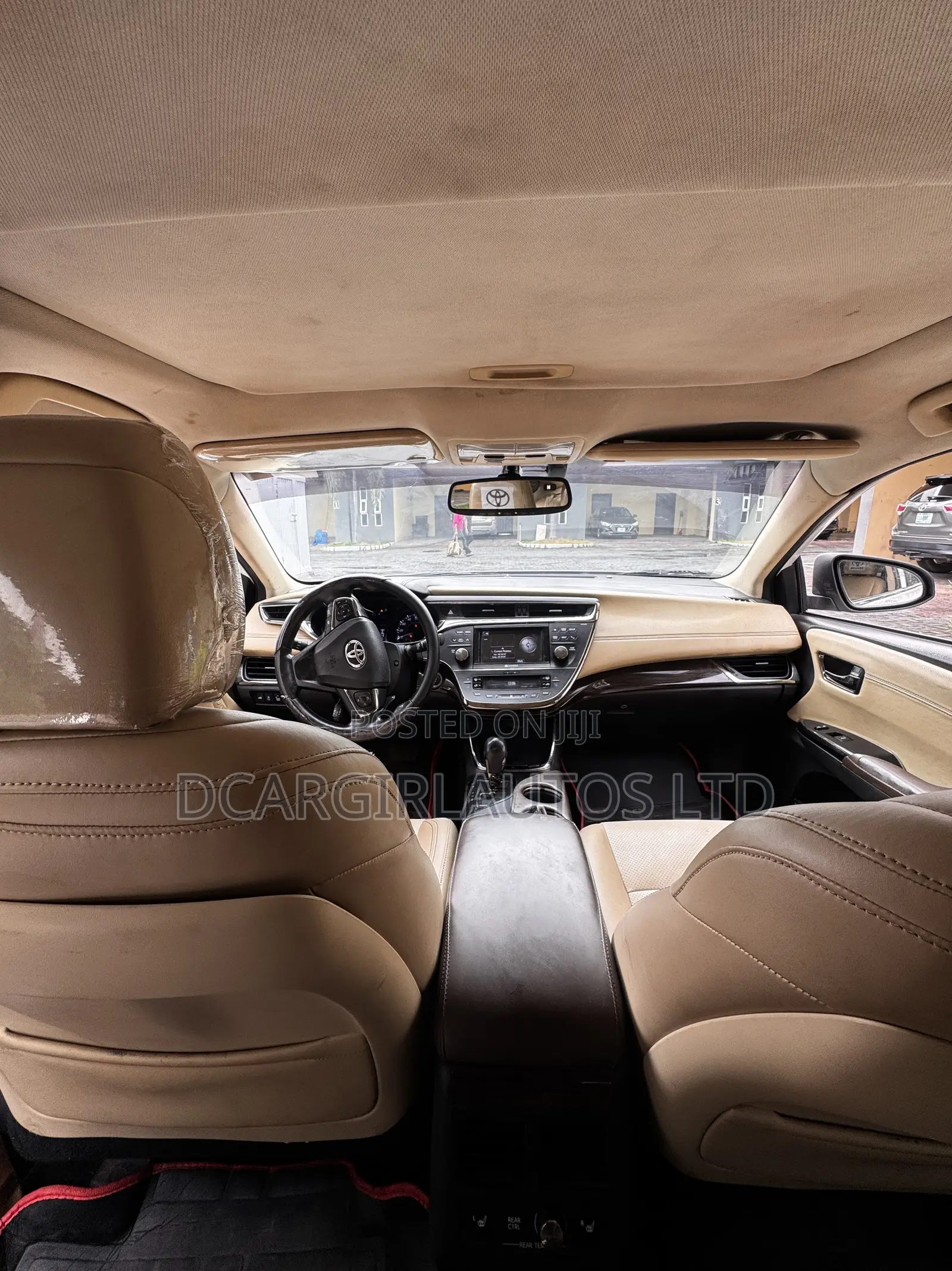 Toyota Avalon Limited 4dr Sedan (3.5L 6cyl 6A) 2014 White