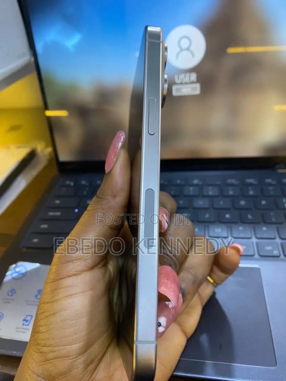 Apple iPhone 15 Pro Max 1 TB Gray
