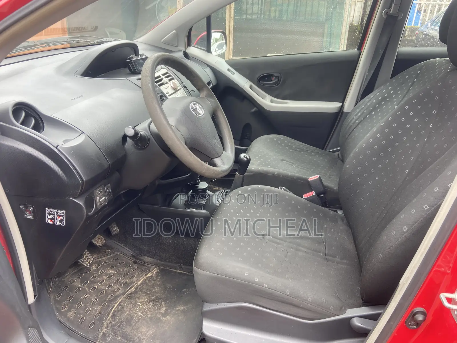 Toyota Yaris 1.0 VVT-i 2008 Red