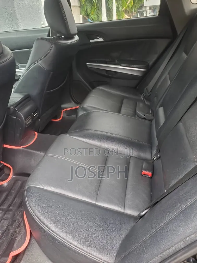 Honda Crosstour 2015 Black