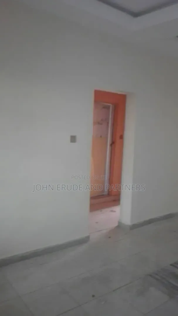 2bdrm Block of Flats in Dakwa, Dei-Dei for rent