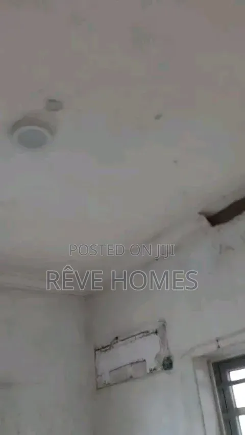 2bdrm Apartment in Alagomeji for rent