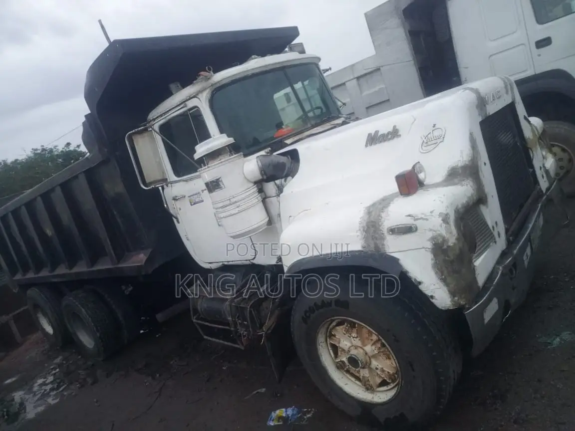 Mack R Model