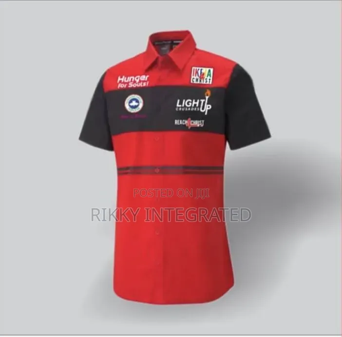 Premium Customized T-Shirts With Durable Professional Branding