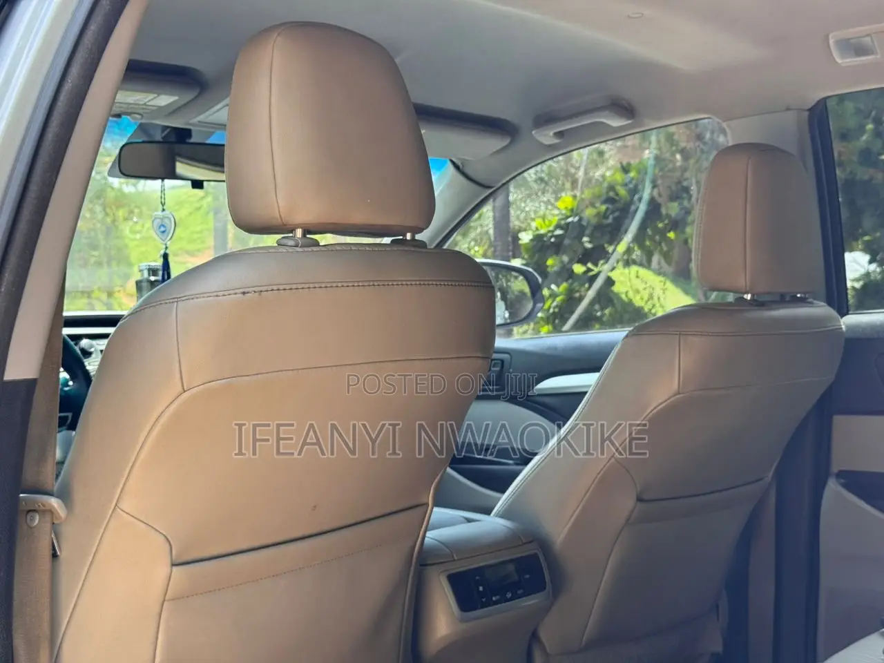 Toyota Highlander LE V6 4x4 (3.5L 6cyl 6A) 2016 Silver