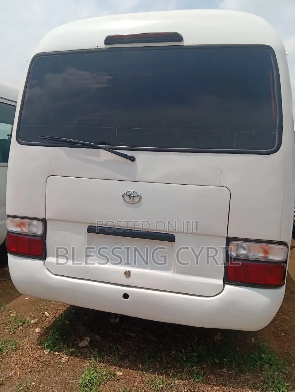 Toyota Coaster 2010 White