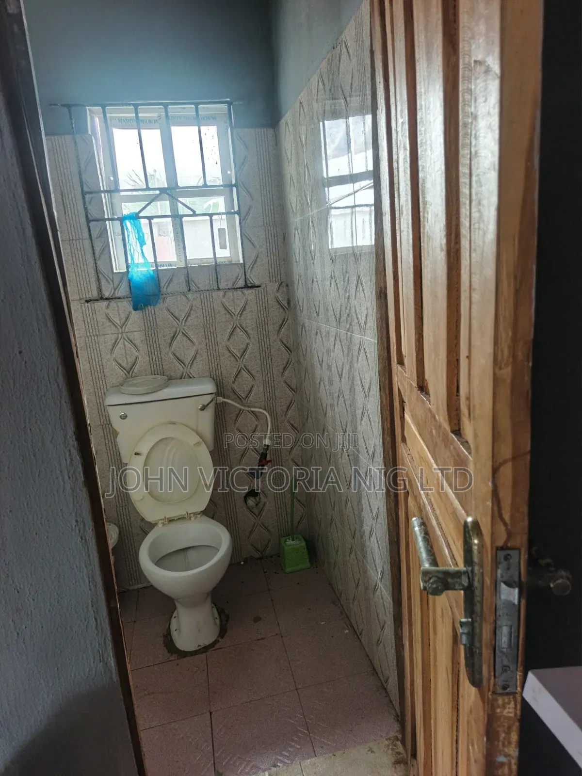 3bdrm Block of Flats in Evota, Badagry / Badagry for rent