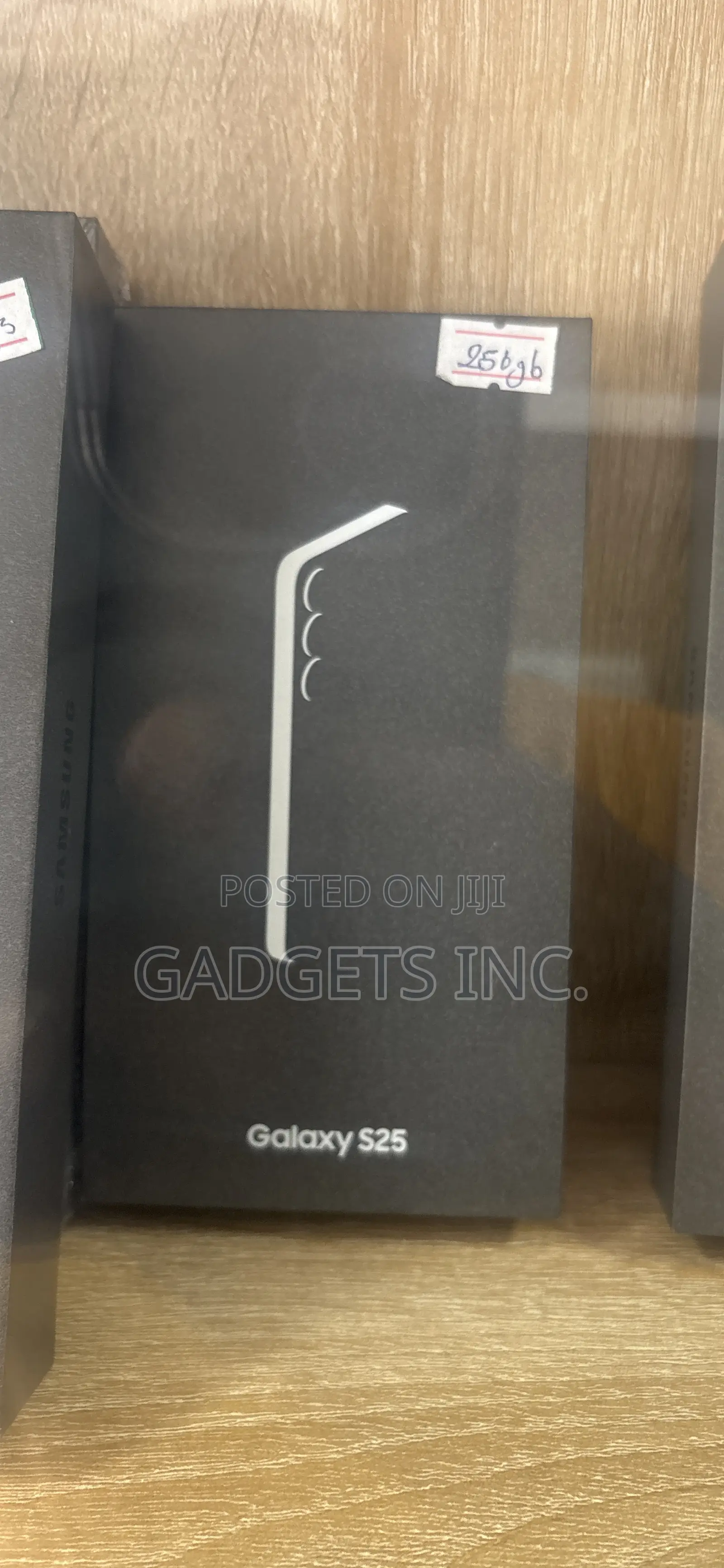 New Samsung Galaxy S25 256 GB Black