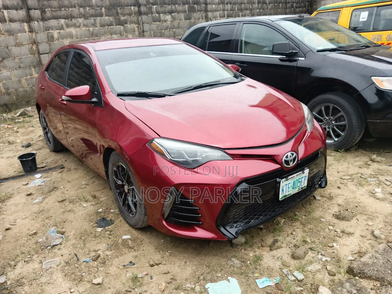 Toyota Corolla 2014 Red
