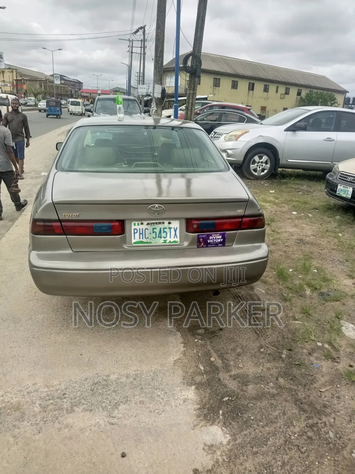 Toyota Camry Automatic 1999 Gray