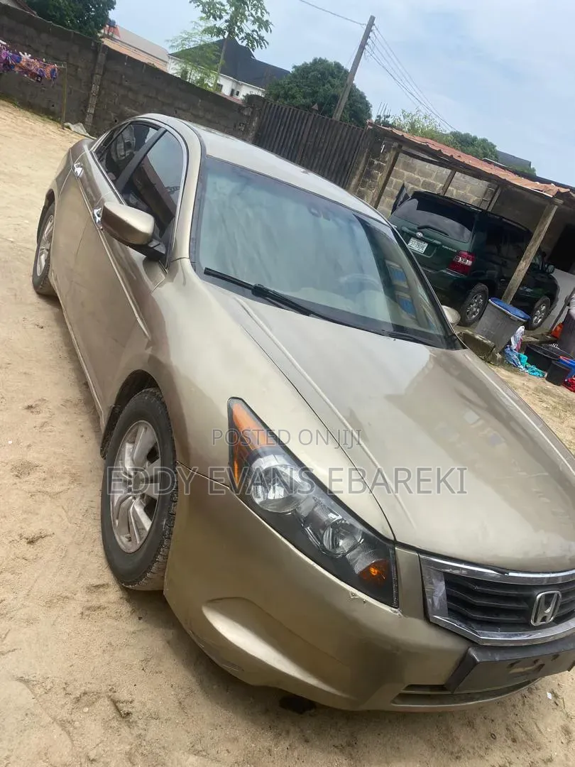 Honda Accord 2008 Gold