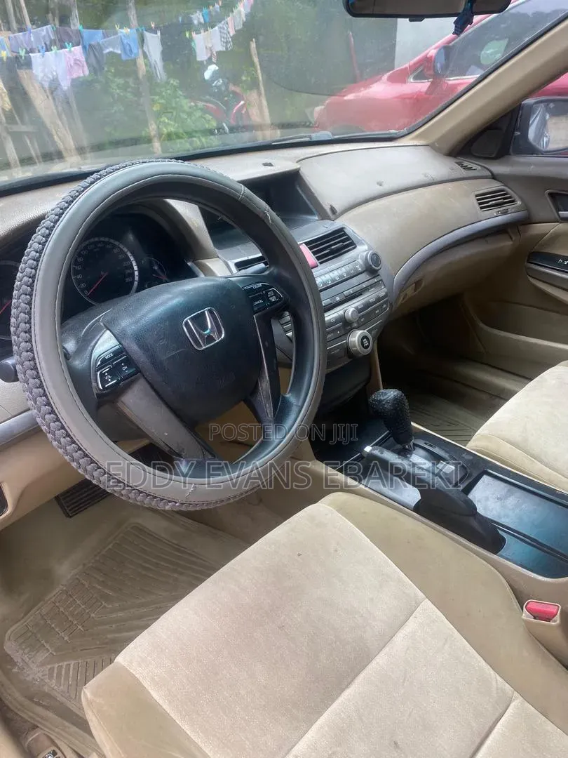 Honda Accord 2008 Gold