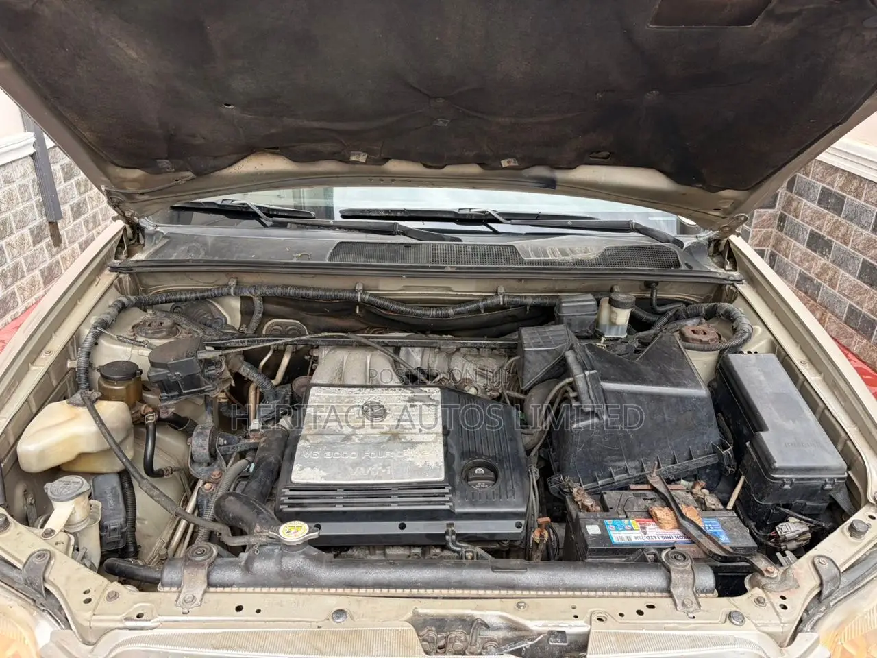 Toyota Highlander 2004 Gold