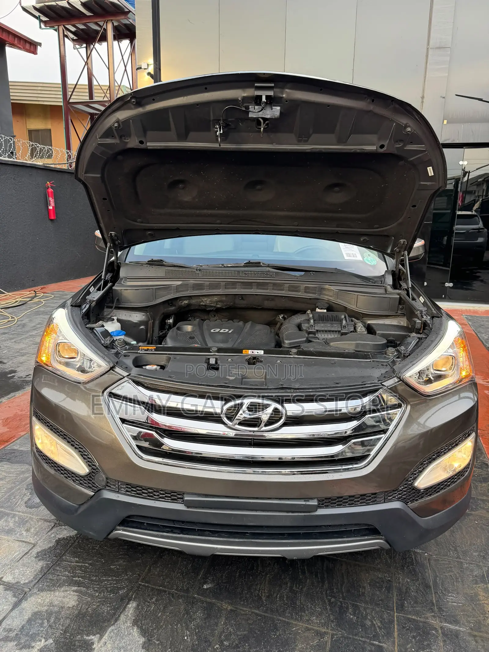 Hyundai Santa Fe 2014 Brown